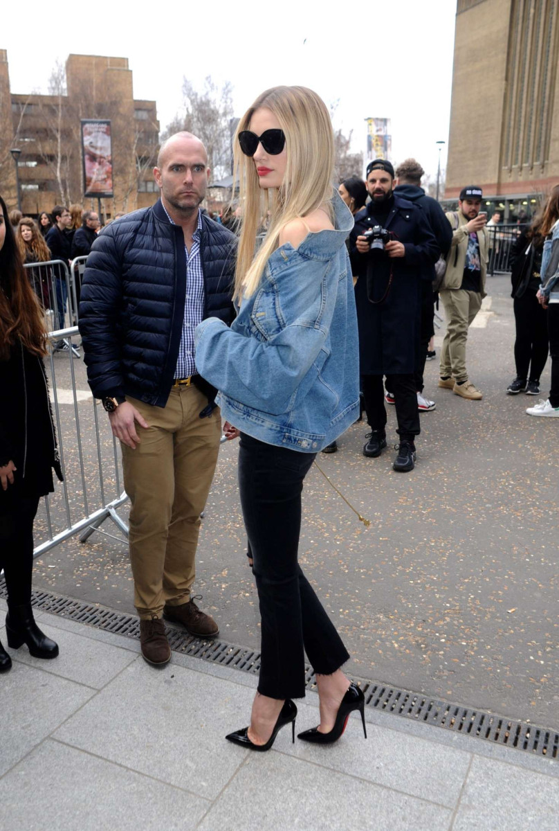 Lily Donaldson: pic #911065