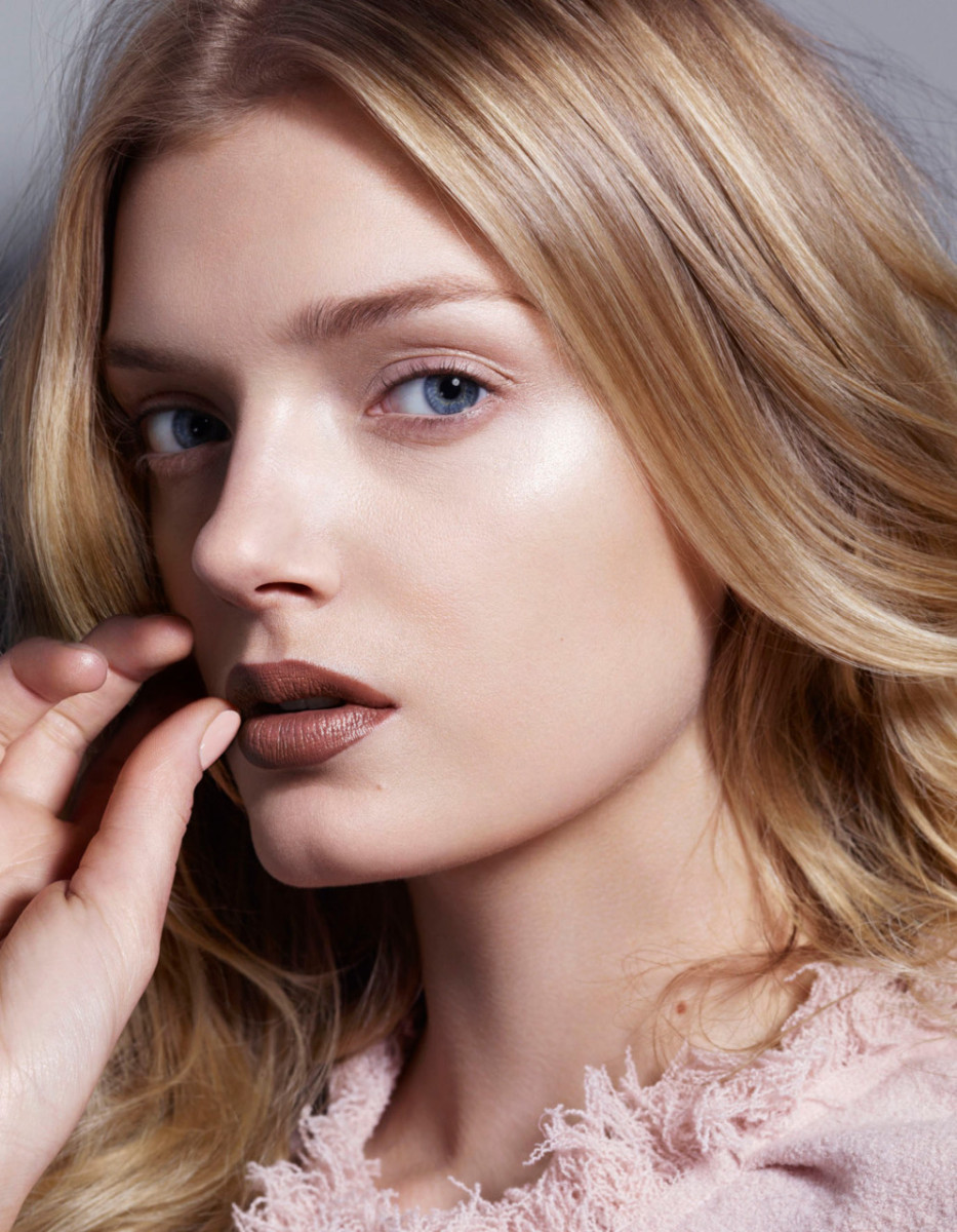 Lily Donaldson: pic #388714