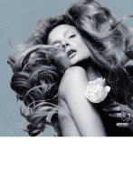 Lily Donaldson photo #