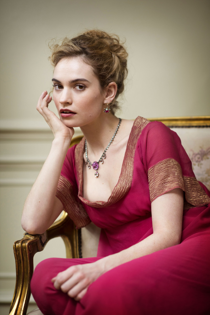 Lily James: pic #1338625
