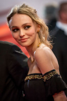 Lily-Rose Melody Depp photo #