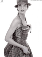 Linda Evangelista photo #