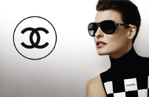 Linda Evangelista photo #