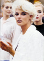 Linda Evangelista photo #