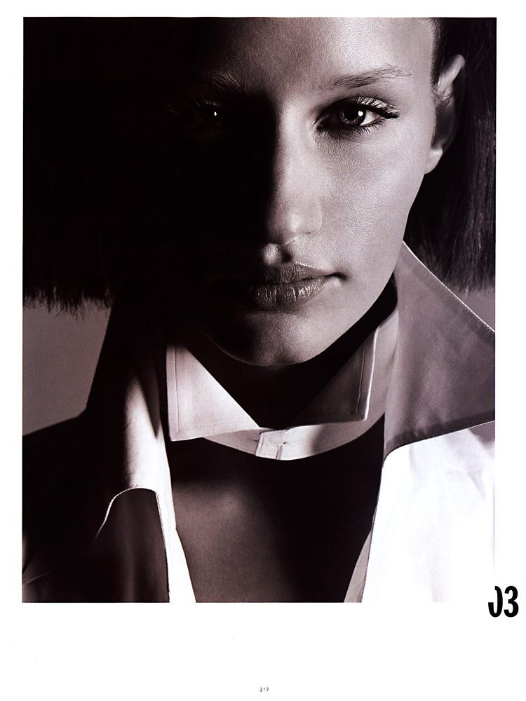 Linda Vojtova: pic #25900