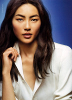 Liu Wen photo #