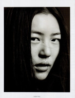 Liu Wen photo #