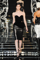 Liu Wen photo #