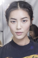 Liu Wen photo #