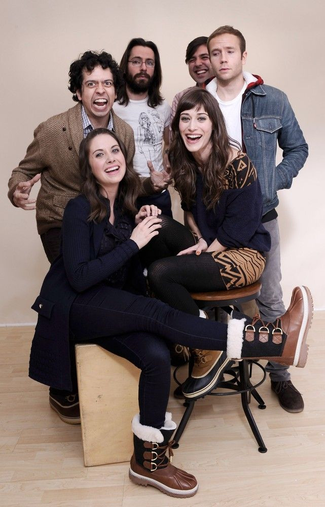Lizzy Caplan: pic #685797