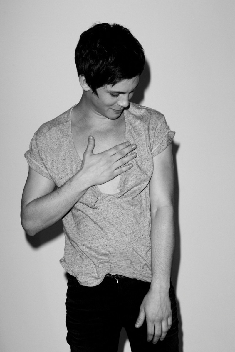 Logan Lerman: pic #557617