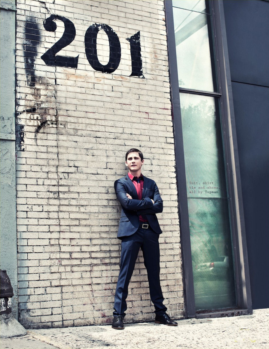 Logan Lerman: pic #553395