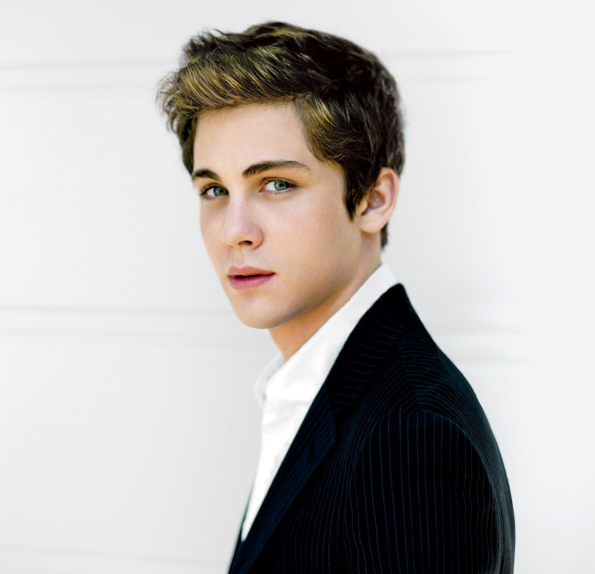 Logan Lerman: pic #641195