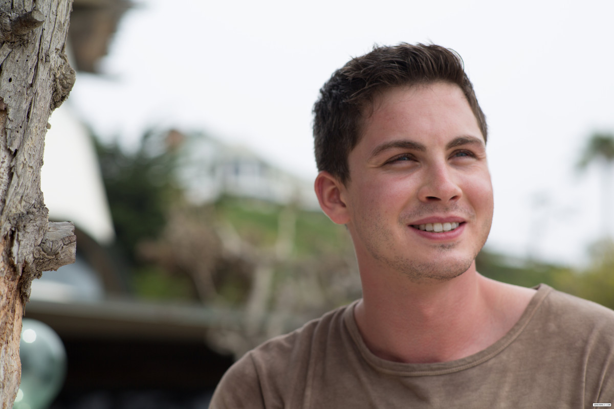 Logan Lerman: pic #737598