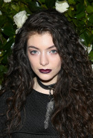 photo 26 in Lorde gallery [id651630] 2013-12-08