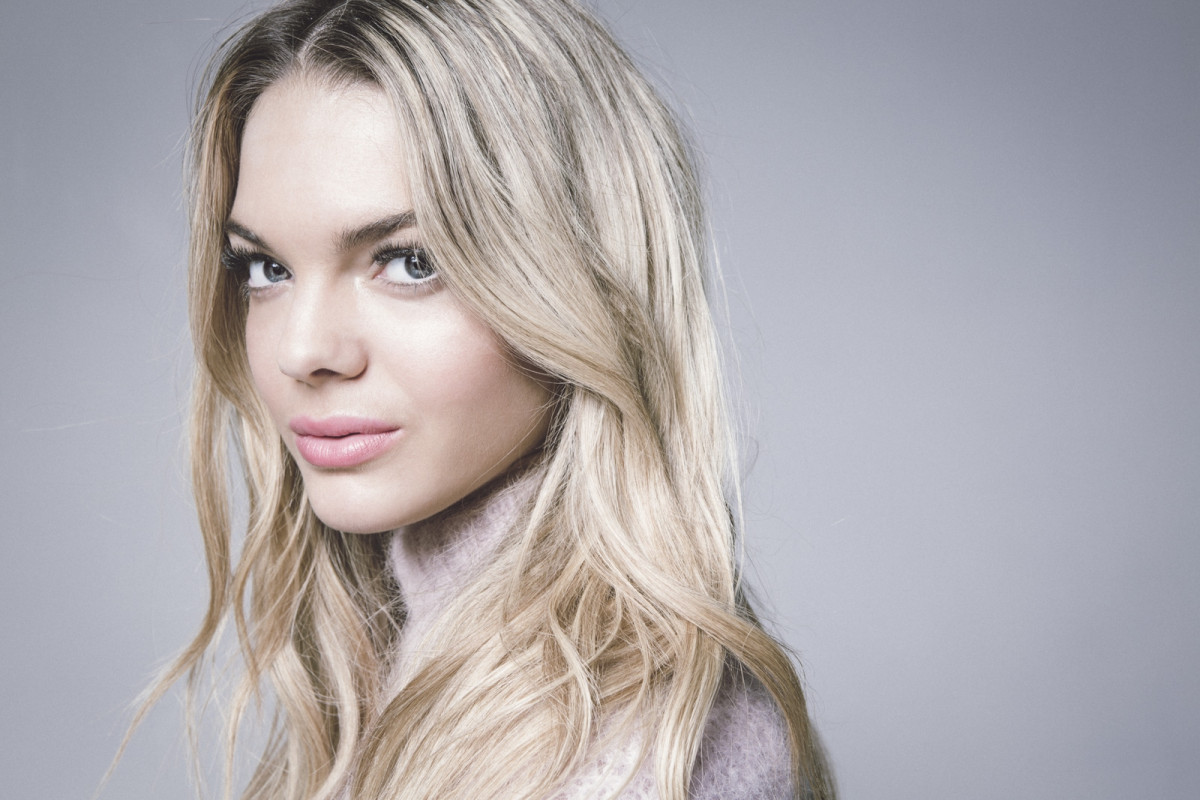 Louisa Johnson: pic #945658