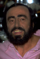 Luciano Pavarotti photo #