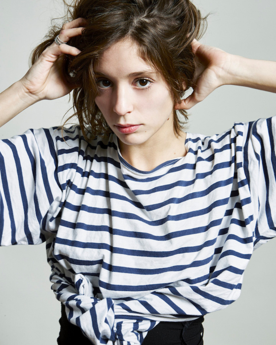 Lucie Bourdeu: pic #1007500