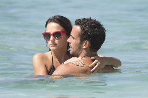Lucy Watson photo #