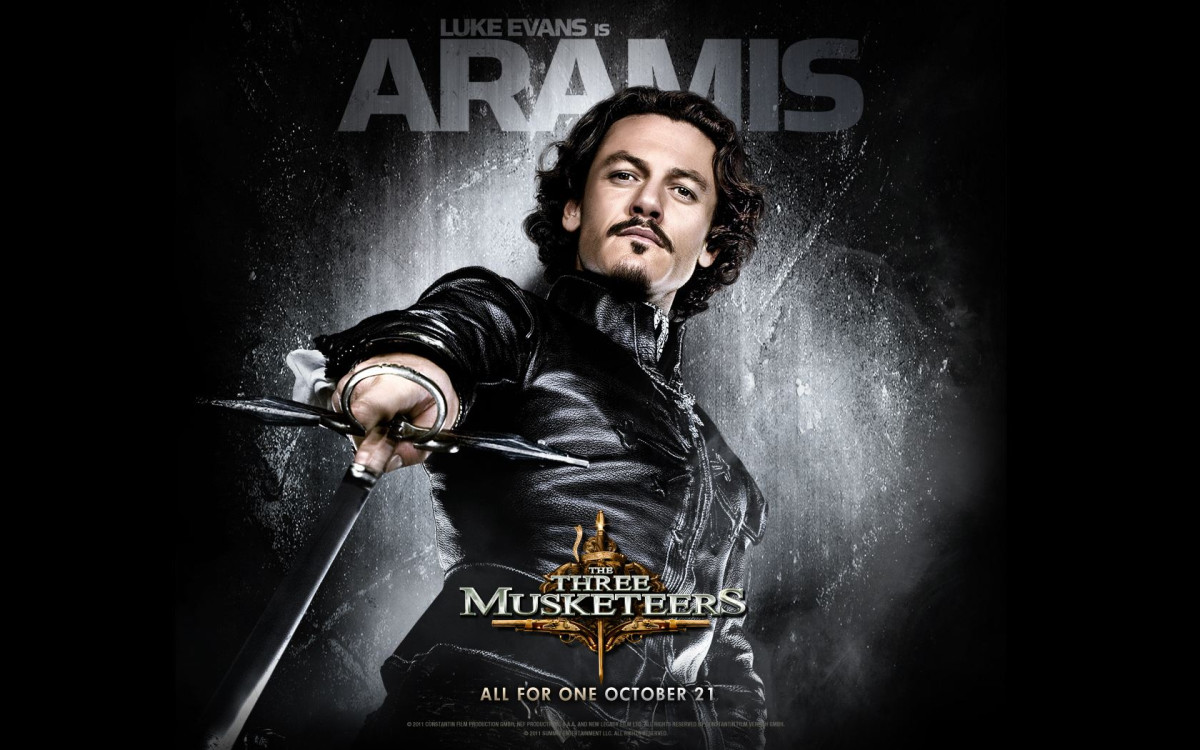 Luke Evans: pic #694654