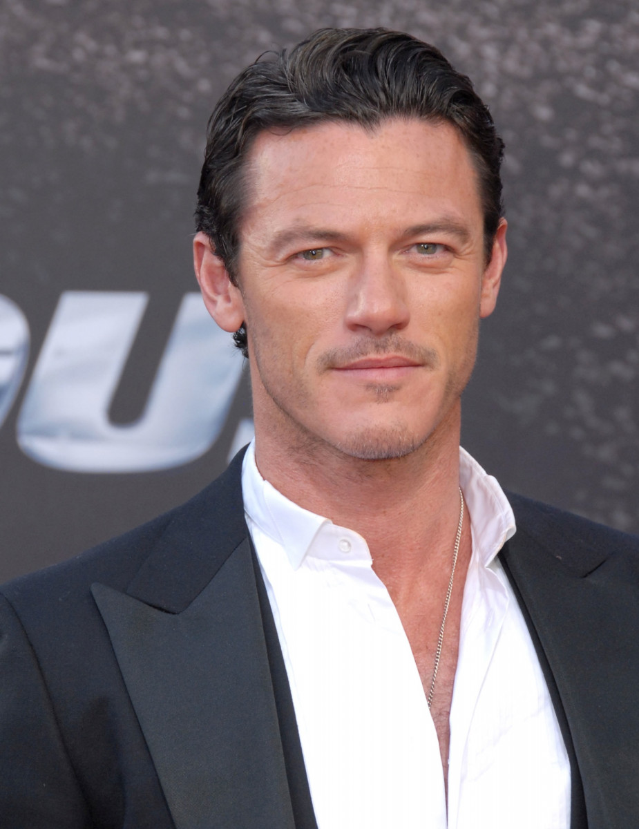 Luke Evans: pic #705633