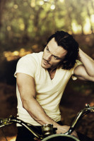 Luke Evans photo #