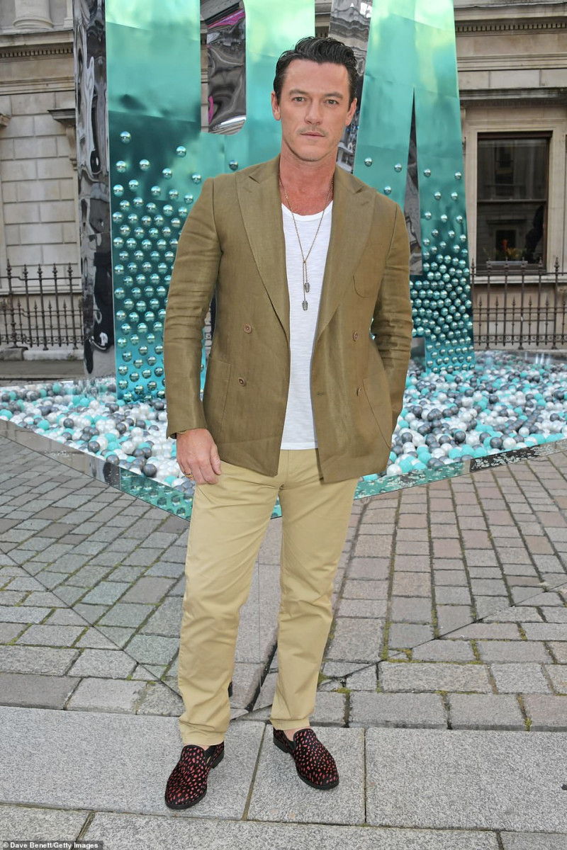 Luke Evans: pic #1142824