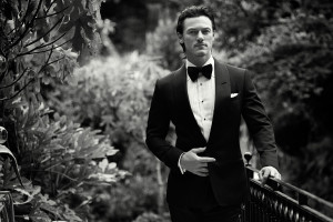 Luke Evans photo #