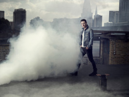 Luke Evans photo #