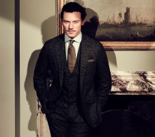 Luke Evans photo #