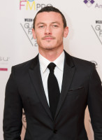 Luke Evans photo #