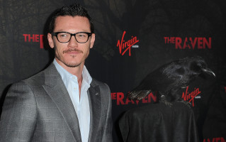 Luke Evans photo #