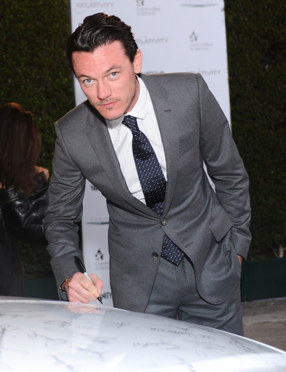 Luke Evans: pic #702285