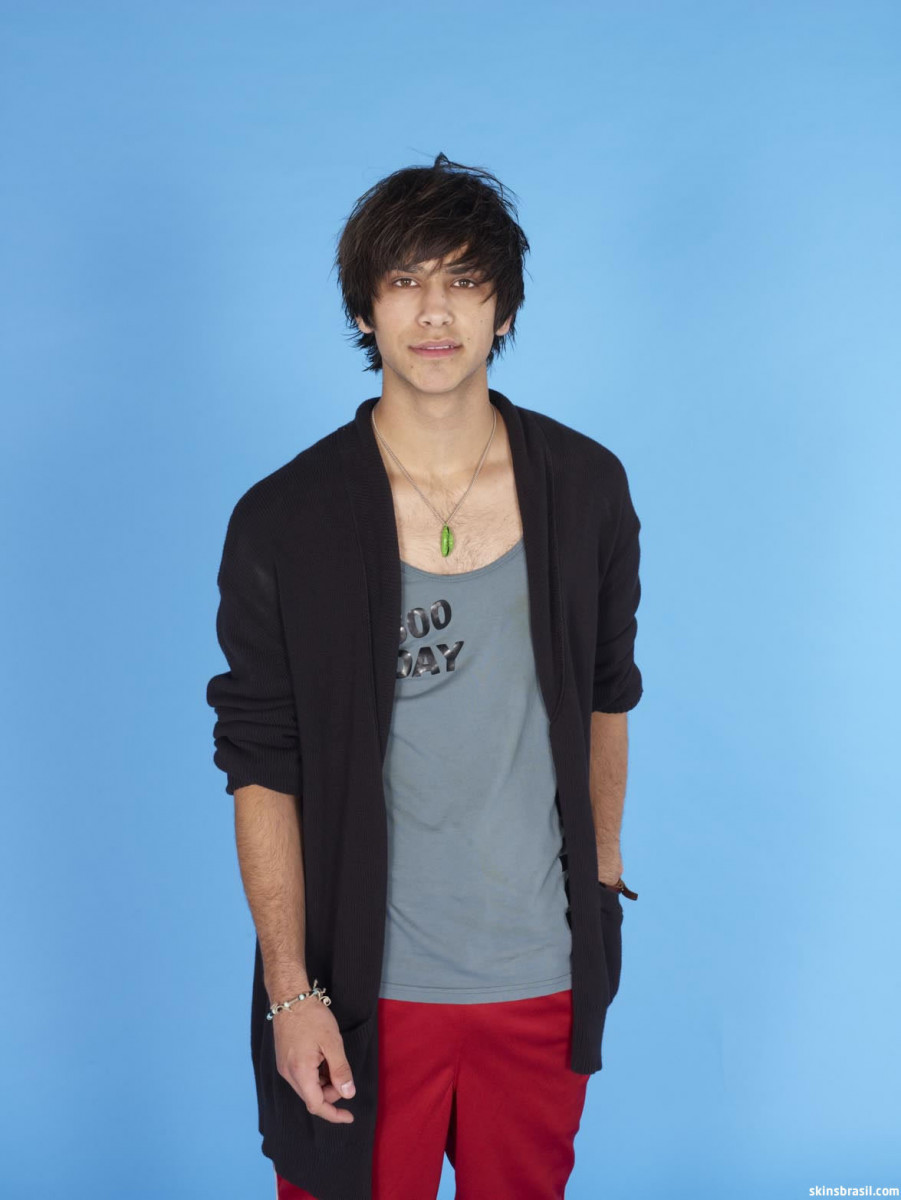 Luke Pasqualino: pic #364542