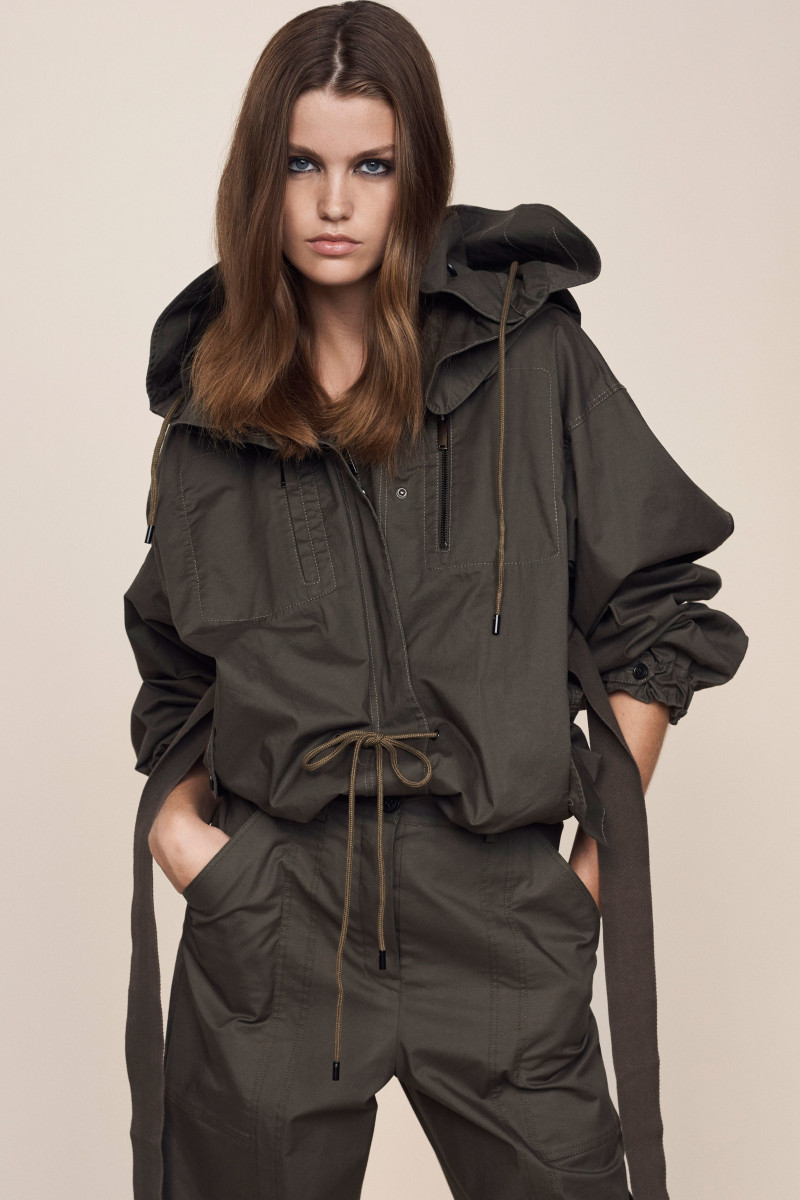 Luna Bijl: pic #1132578