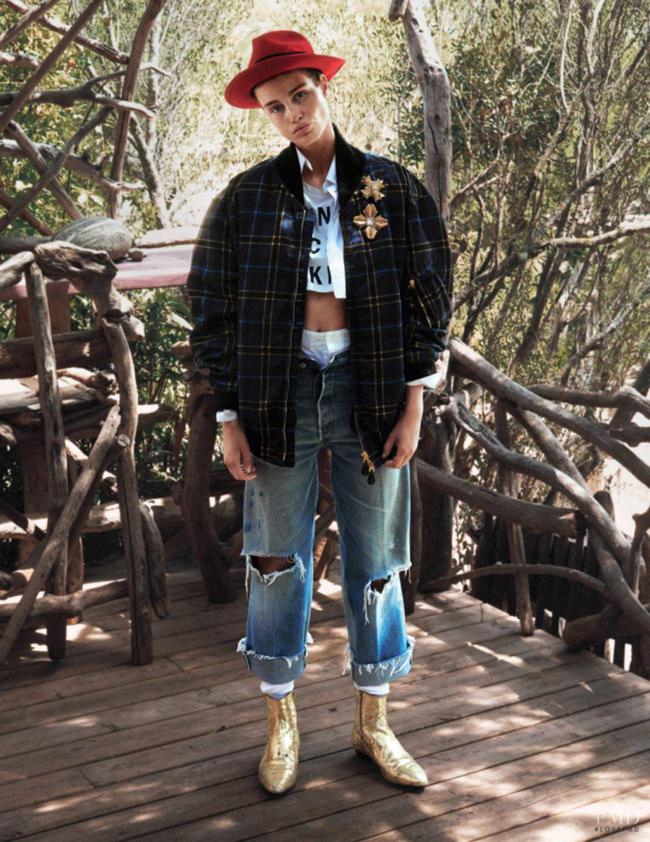 Luna Bijl: pic #952077