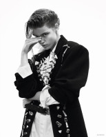 Luna Bijl photo #