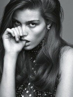 Luna Bijl photo #