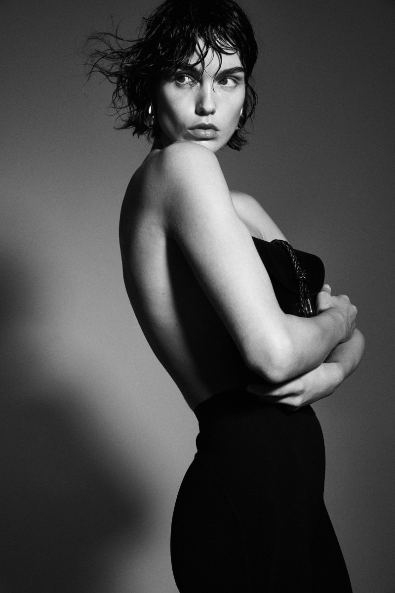 Luna Bijl: pic #1365920