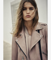 Luna Bijl photo #