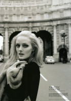 Lydia Hearst photo #