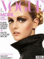 Lydia Hearst photo #