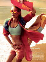 Lydia Hearst photo #