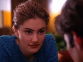 photo 11 in Madchen Amick gallery [id1311697] 2022-10-10