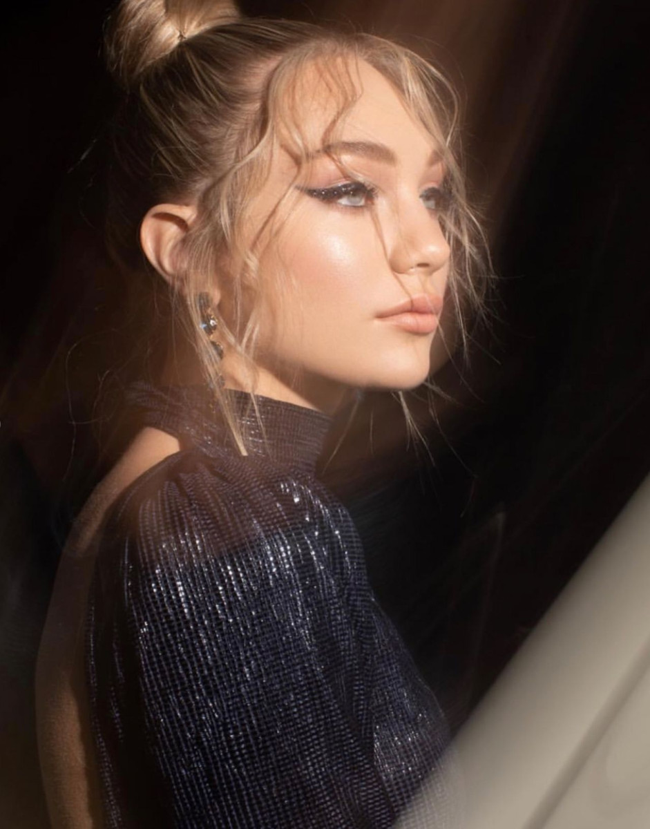 Maddie Ziegler: pic #1094647