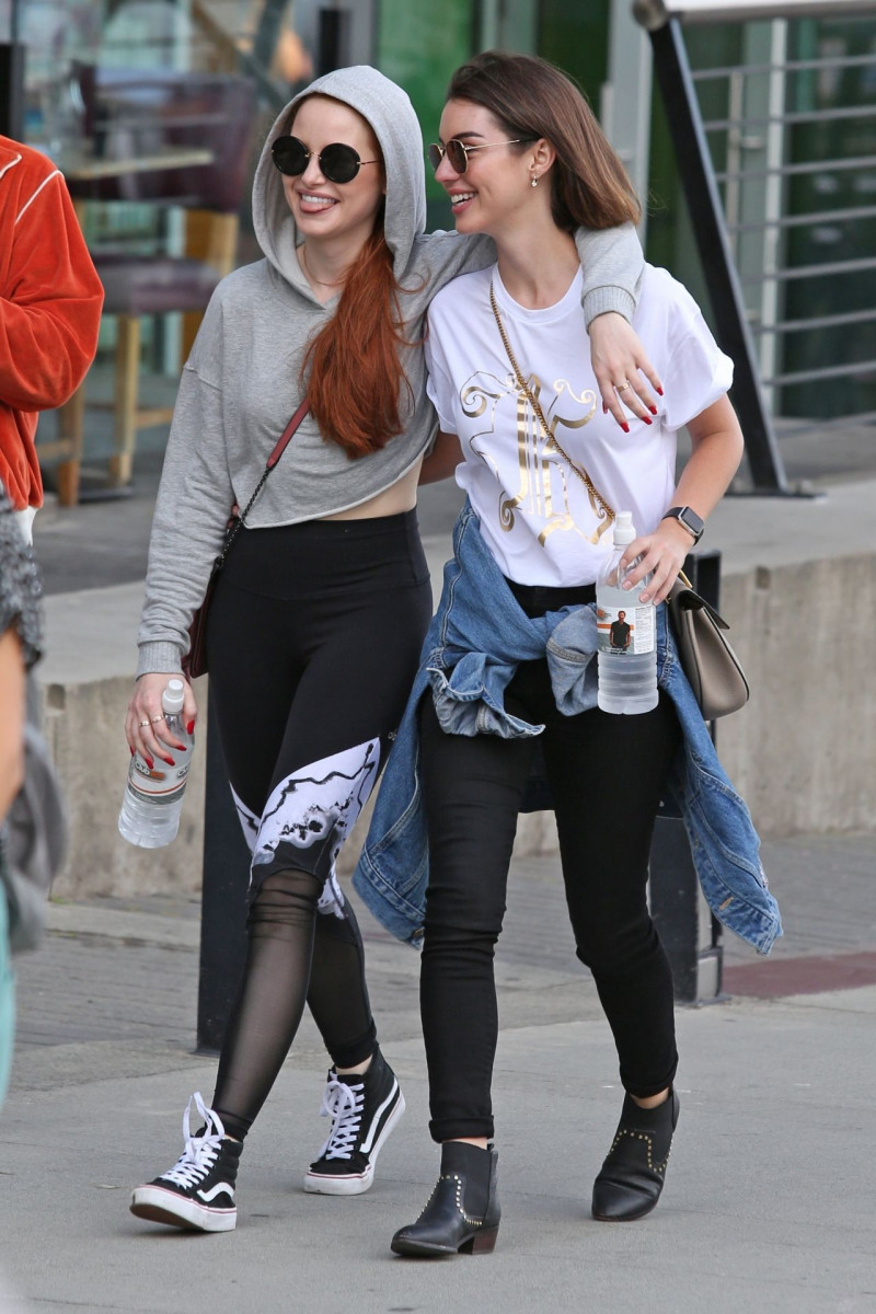 Madelaine Petsch: pic #948928