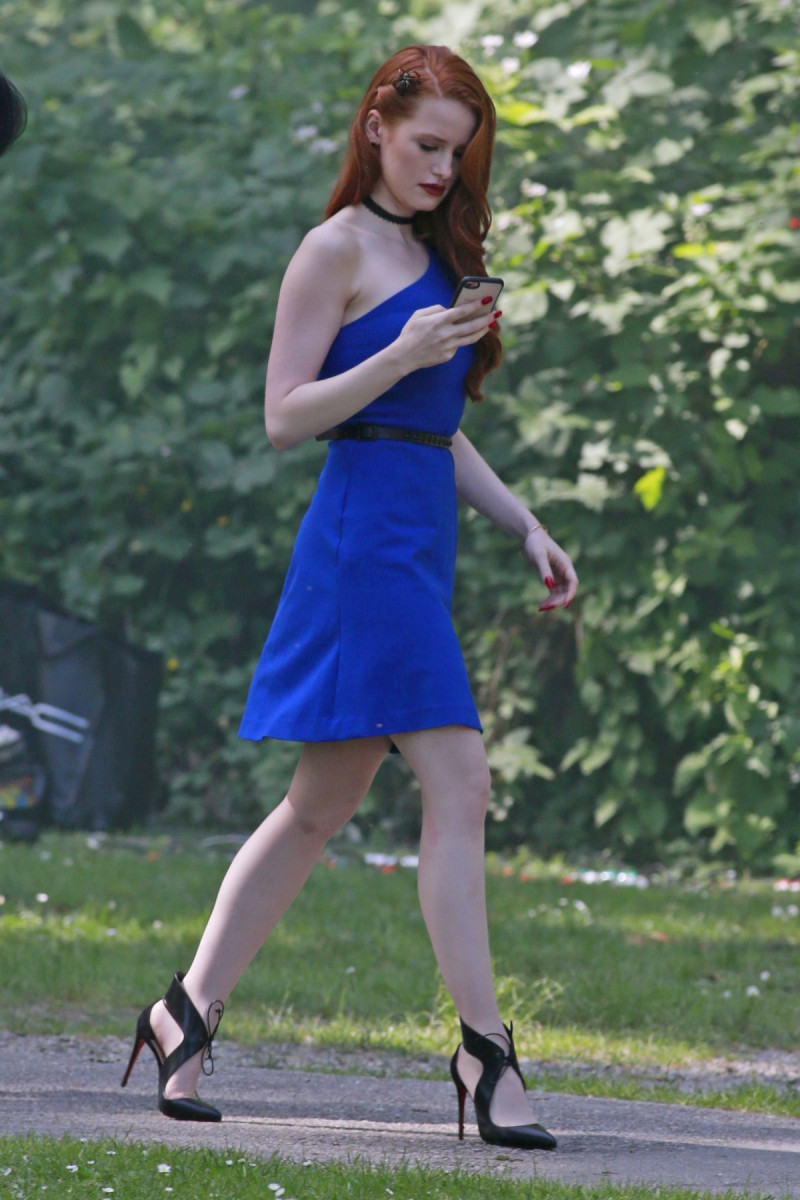 Madelaine Petsch: pic #946213