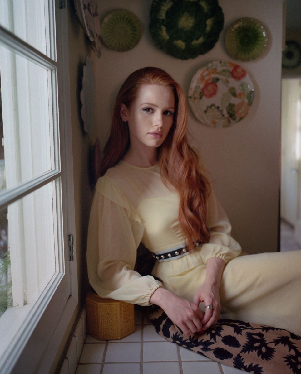 Madelaine Petsch: pic #968451