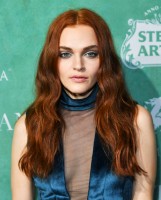 Madeline Brewer pic #1076752