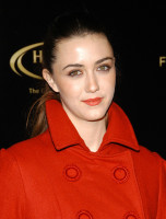 Madeline Zima photo #